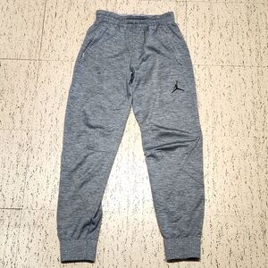 Jordan Speckle Style Therma Fit Tapered Jogger Sweat Pants Gray And Black